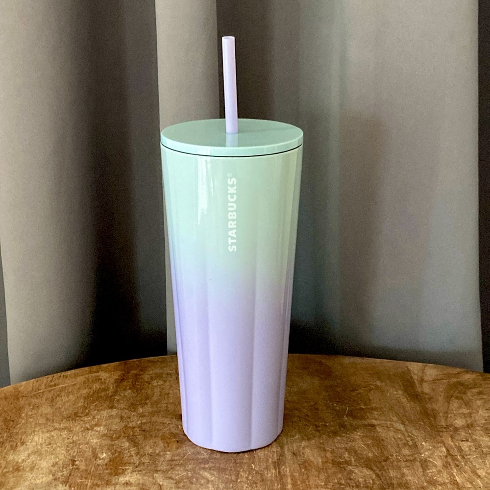 NWT 2021 Starbucks Lilac Ombre Tumbler with Lid and Straw